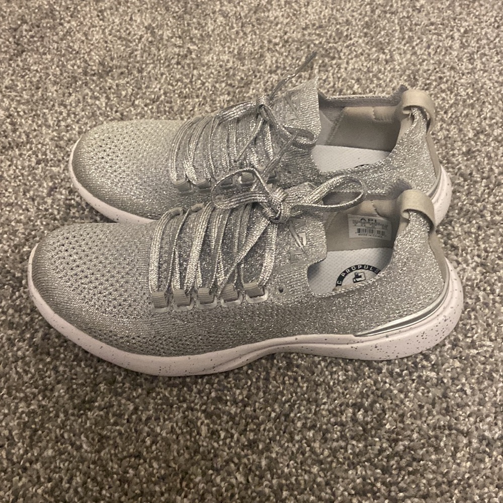 Silver APL Techloom Breeze sneakers size US 6